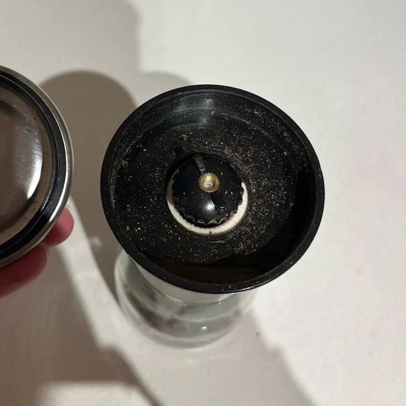 Salt & Pepper Shaker Stainless Steel - Picture 2 of 4